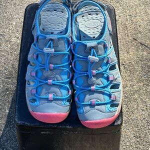 Khombu Light Blue with Orange Accent Extra Comfort Outdoor Sandals.